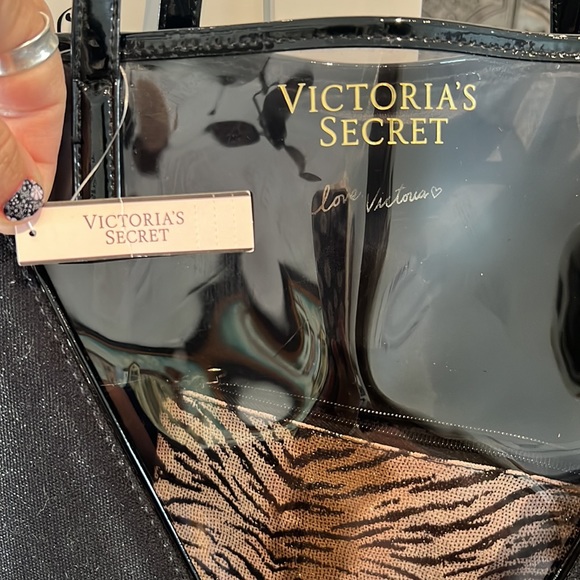 💗VICTORIA’S SECRET NWT BAG - Picture 10 of 16
